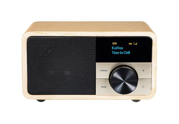 poste de radio couleur bois